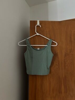 SAGE GREEN TOP